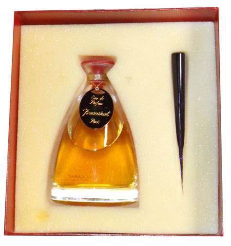les larmes sacrees de thebes|Les Larmes Sacrées de Thebes by Baccarat– Basenotes.